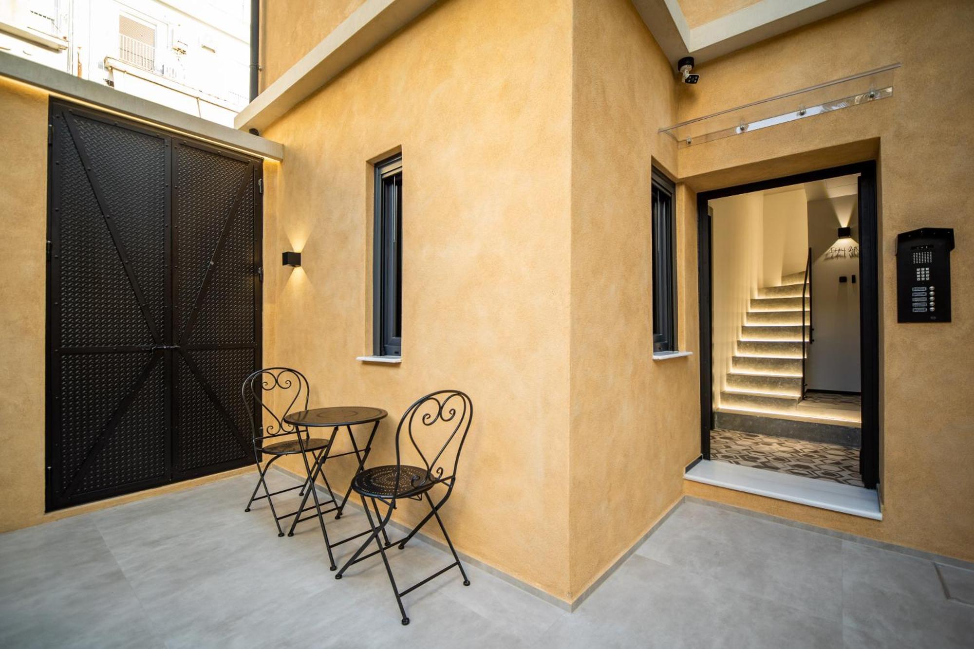 Luxury - Le Petit Bati Apartment Volos Exterior photo