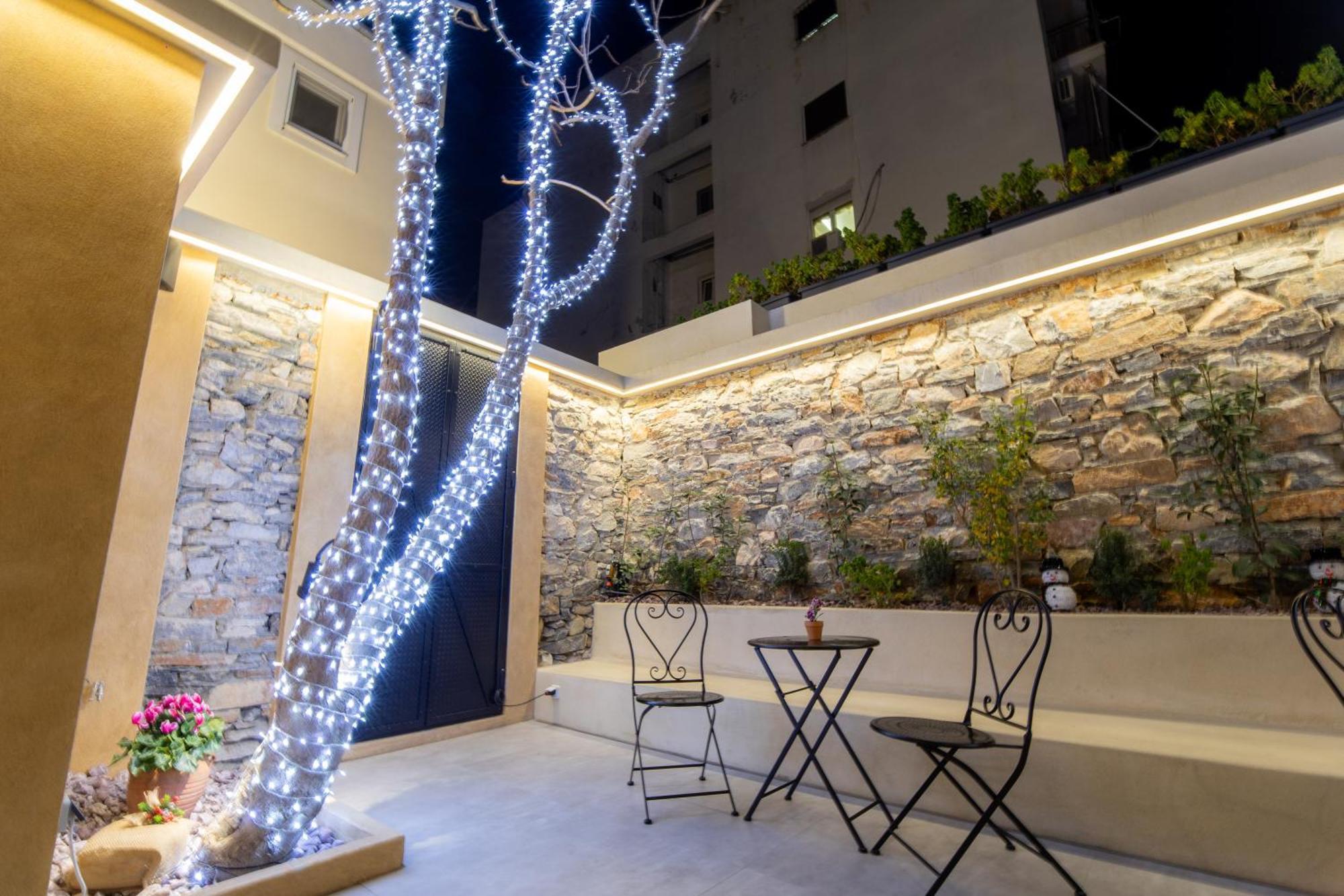 Luxury - Le Petit Bati Apartment Volos Exterior photo